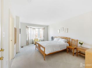 402 Canterbury Way, Princeton, NJ