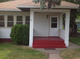 821 N 19th Ave E, Duluth, MN 55812