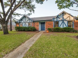 413 Wind Wood Dr, Lewisville, TX 75067