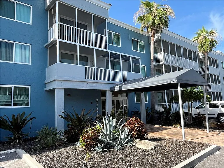 2755 Coconut Bay Ln #119-1K — Photo 1