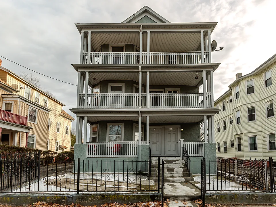 116 Miller Ave #3