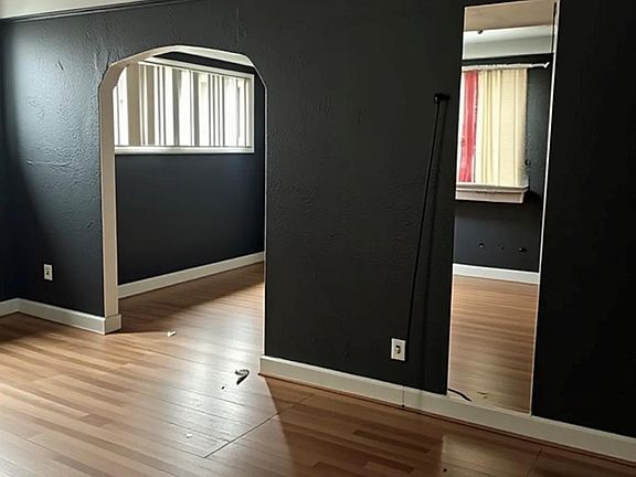 3rd image of 5935 Yorkshire Rd