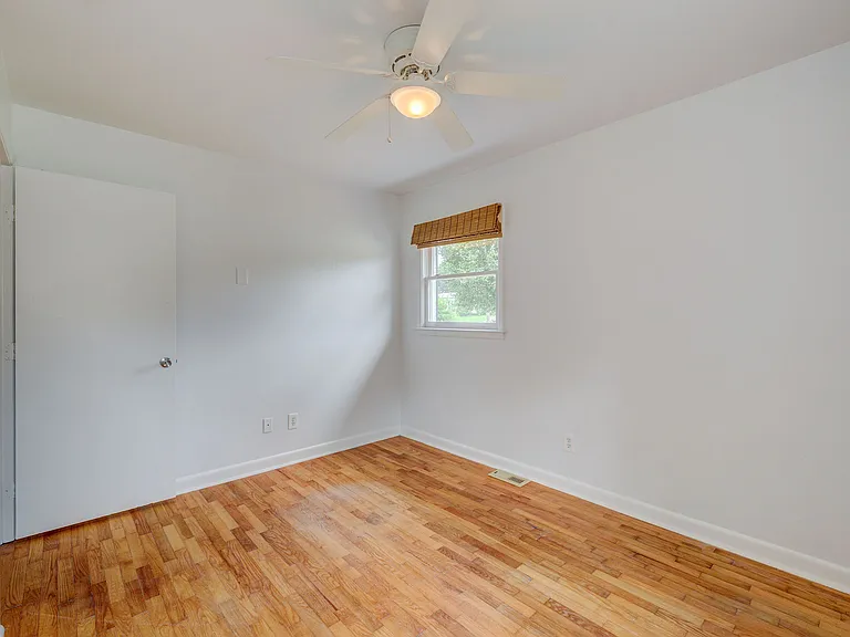 5422 Ridgewood Heights Dr — Photo 28