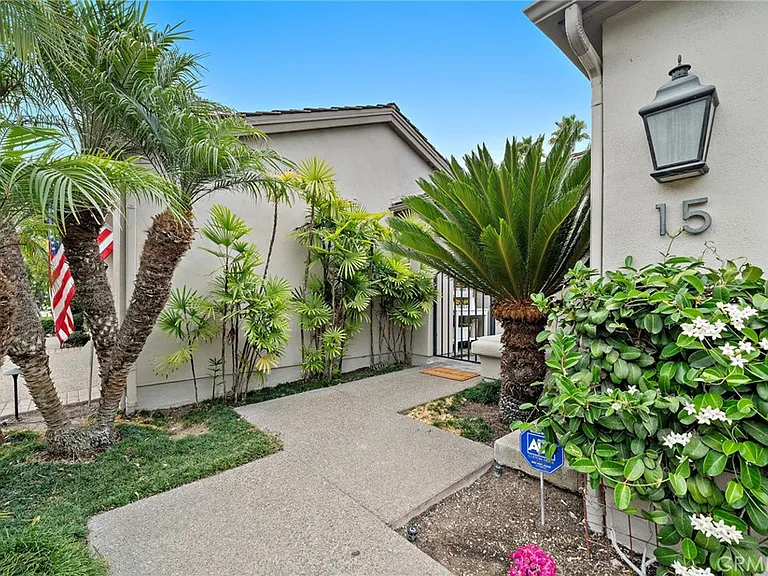 15 Sea Cove Ln — Photo 3