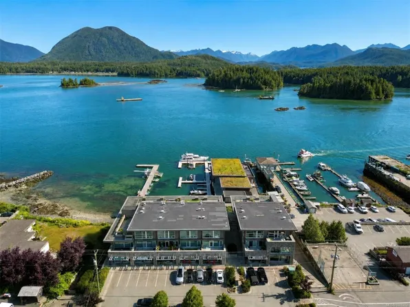 368 Main St Unit 106, Tofino, BC V0R 2Z0