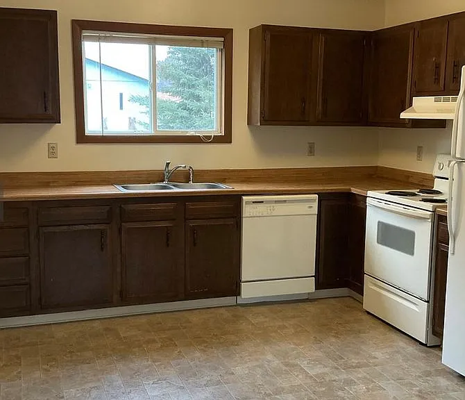 2614 W Mendenhall St — Photo 17