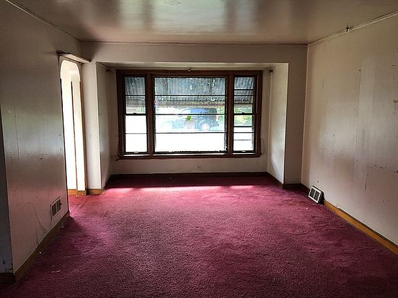 2nd image of 9222 S Greenwood Ave