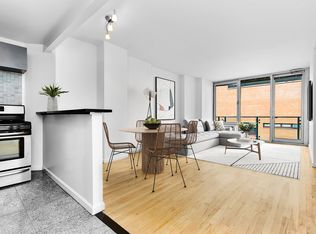 540 W 50th St APT 6C, New York, NY 10019