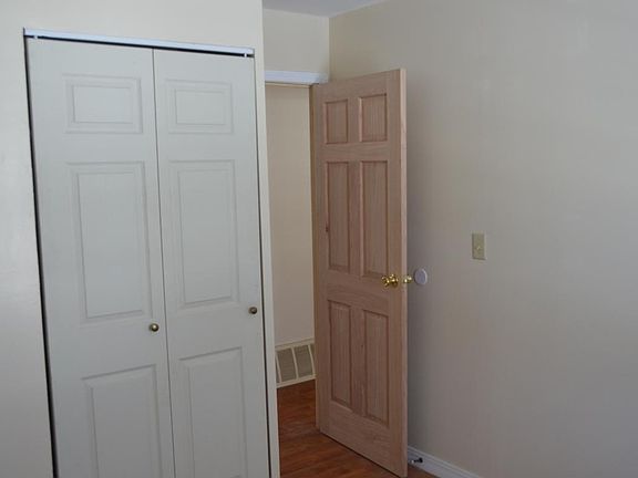 5th image of 2765 Jonquil Ln