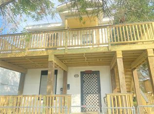 5618 Avenue L, Galveston, TX 77551