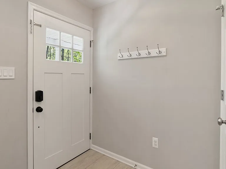Unit Photo