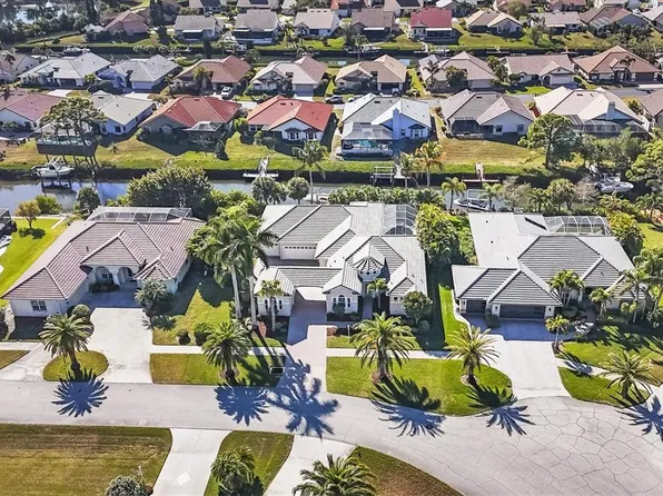 321 Dulmer Dr, Nokomis, FL 34275