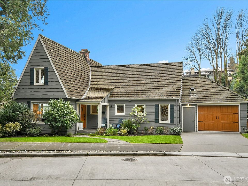 1st image of 520 Wellington Avenue