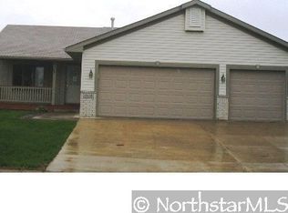 19406 Elmwood Cir, Farmington, MN 55024