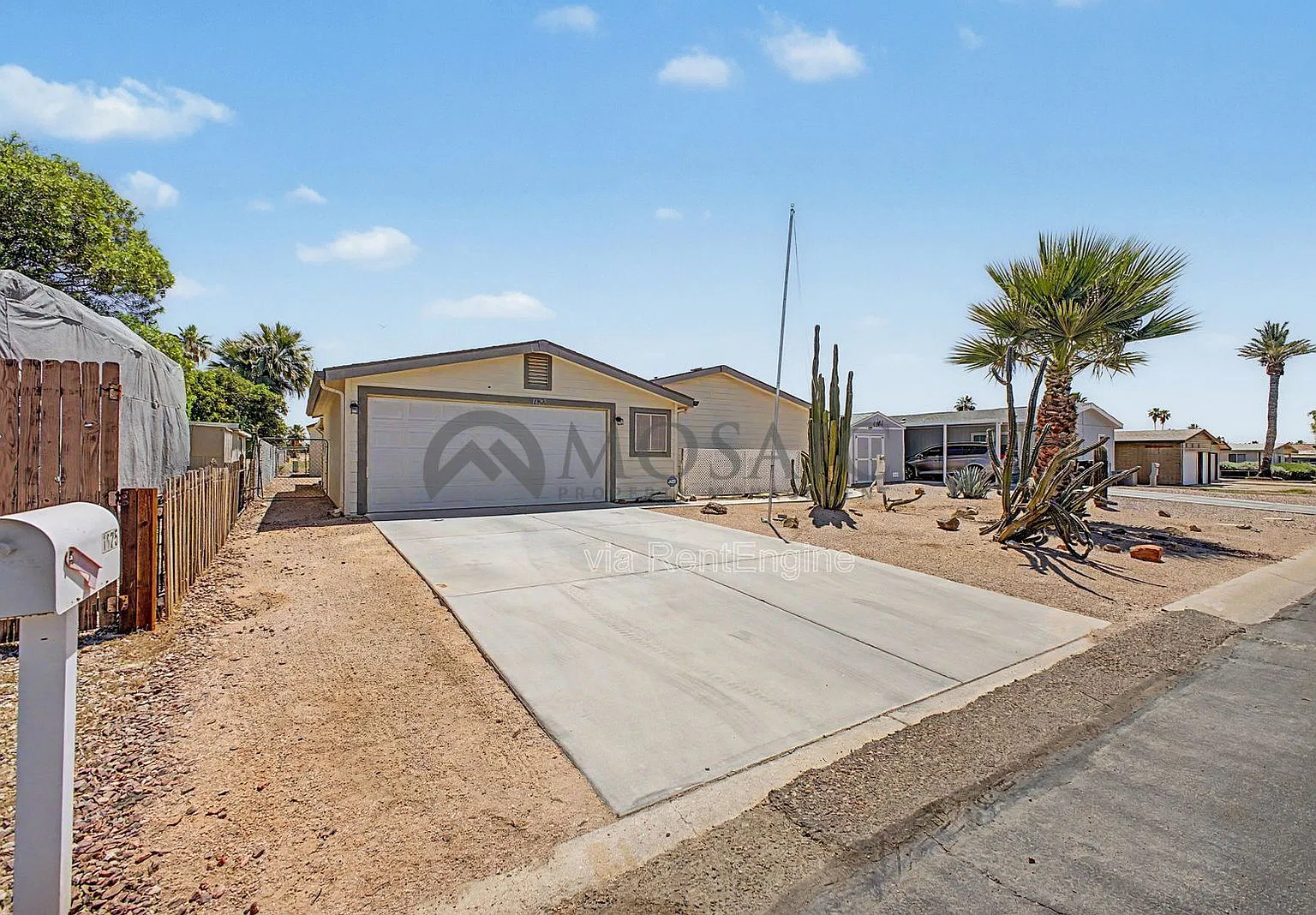 3 bed, 2.0 bath, 1980 sqft, $1,995 — Photo 3