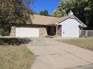 1500 E Tanglewood Rd, Derby, KS 67037