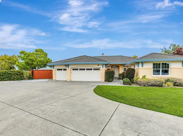 521 Winding Brook Ct, San Ramon, CA 94582