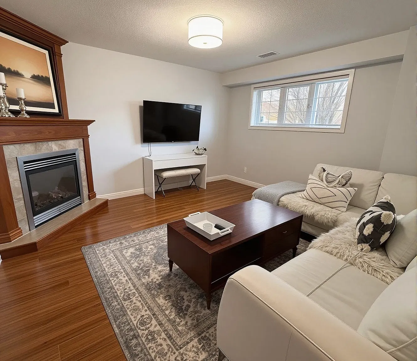 3 bed, 1.5 bath, $2,950 — Photo 2