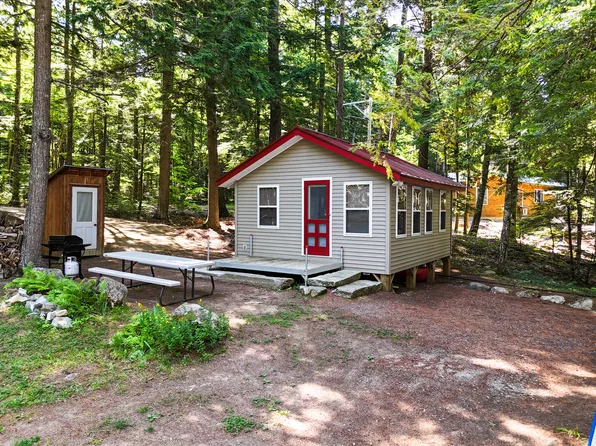 140 Fire Road 70, China, ME 04358