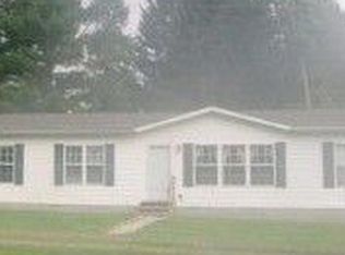 150 Tavern Ln, Mason, WV 25260