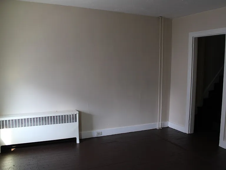 103 W 6th Ave #2 — Photo 2