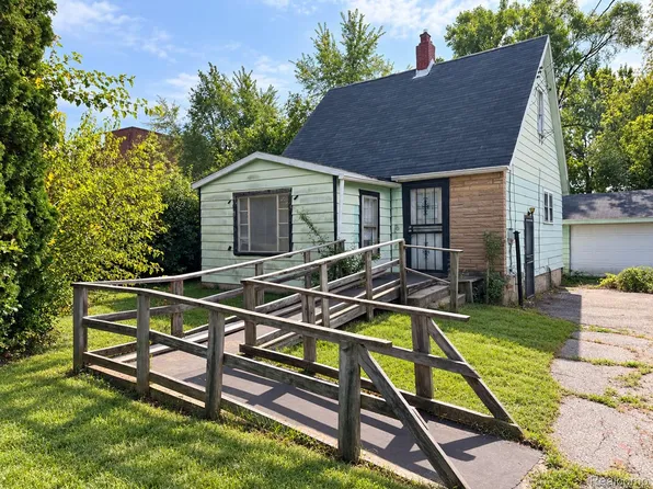 1177 N Cornell Ave, Flint, MI 48505
