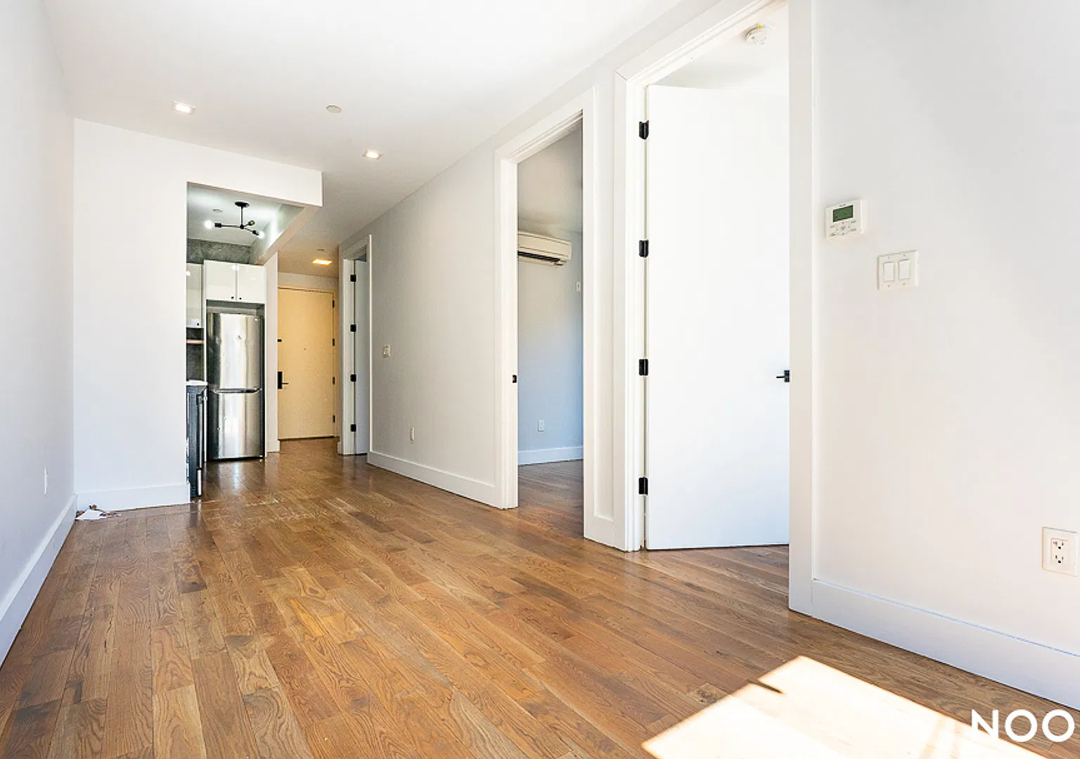 916 Bergen Street — Photo 2