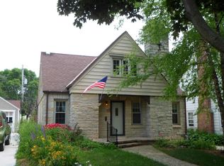 4444 S Burrell St, Milwaukee, WI 53207