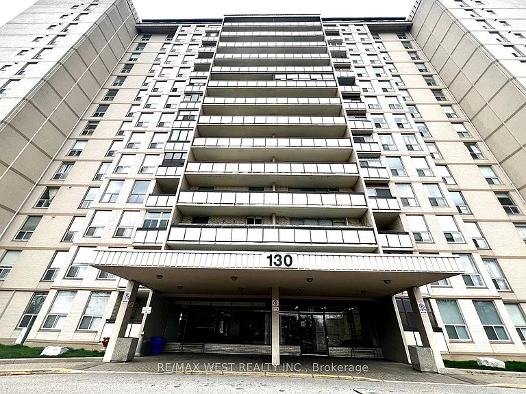 130 Neptune Dr #905 — Photo 1
