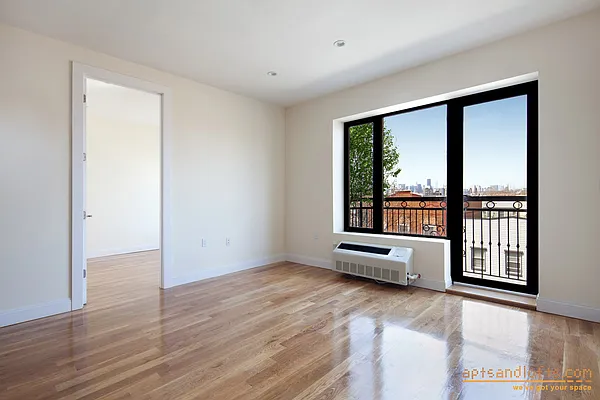 Rented by aptsandlofts.com | media 13