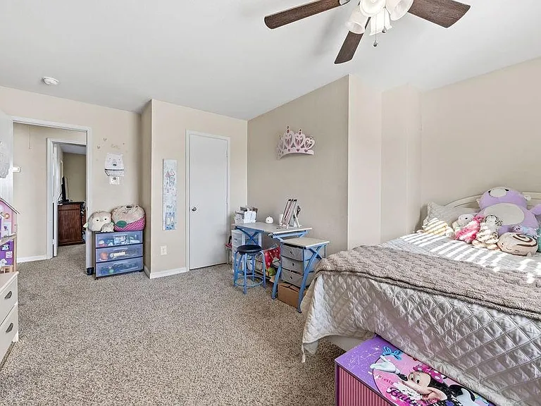 2702 Maci Ct — Photo 14