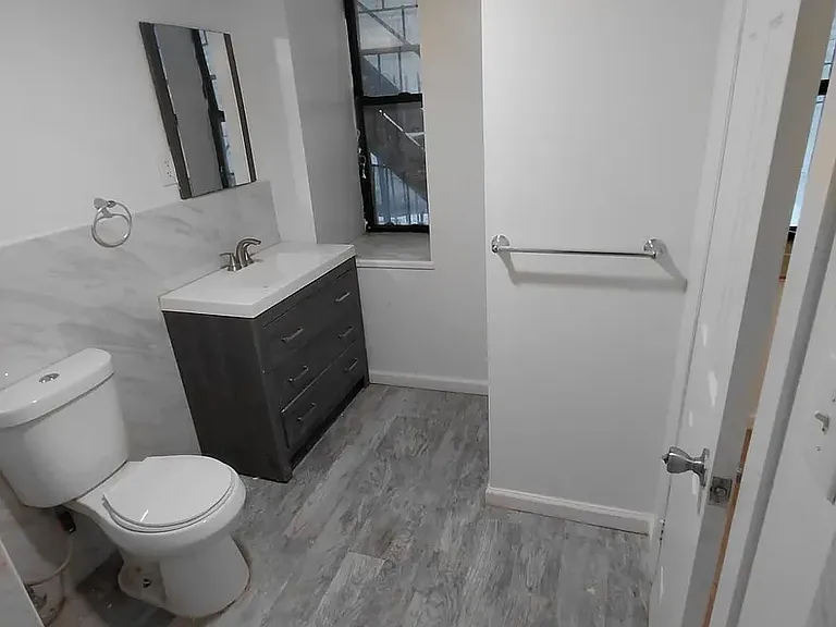 516 W 134th St #21 — Photo 7