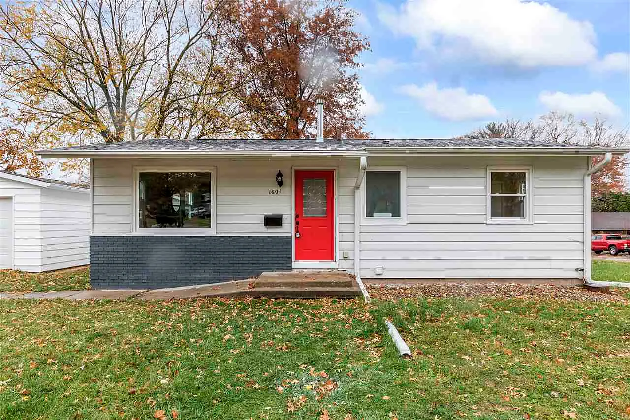 1601 Ridge St photo 1