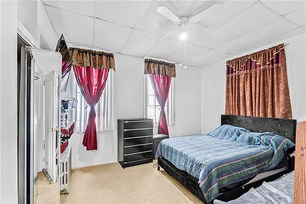 Sold by Tiger Realty | media 9