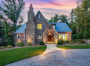 35 Hilltop Road, Biltmore Forest, NC 28803