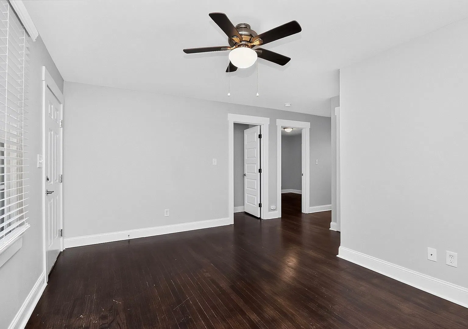 Cozy Two Bedroom Quadplex in Wilmore — Photo 4