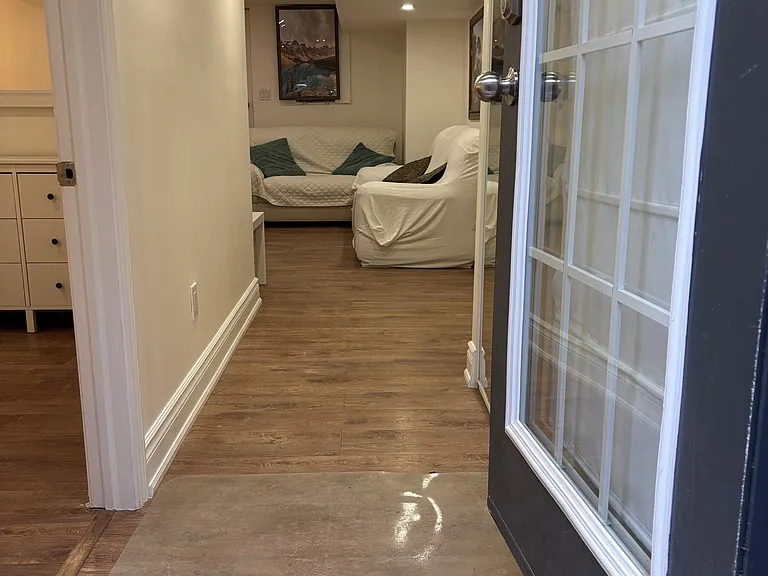 5651 Turney Dr #BASEMENT — Photo 4