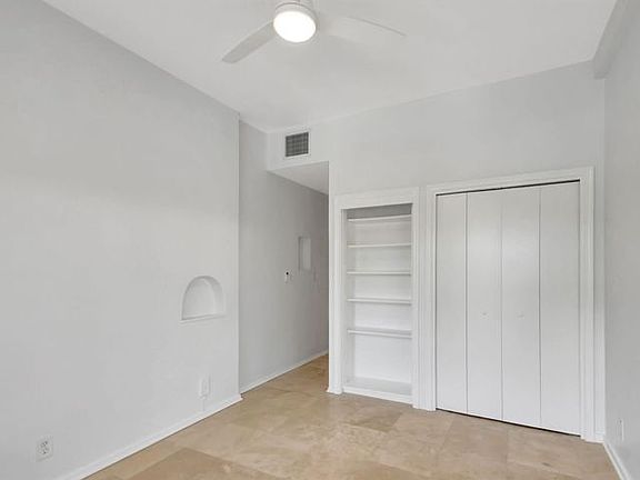 3rd image of 218 Worth Ave APT 2