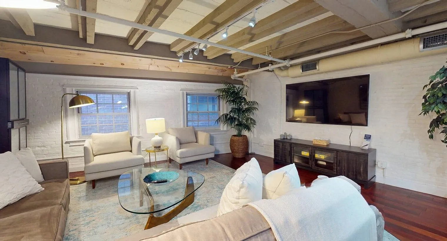 1 bed, 1.5 bath, 796 sqft, $5,909 — Photo 3