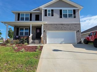 5506 Guinevere Ln, Milton, FL 32583