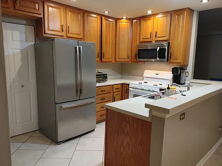 464 Attenborough Way — Photo 10