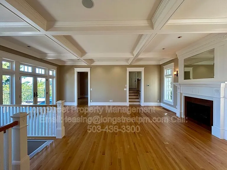 550 NW Alpine Ter — Photo 23