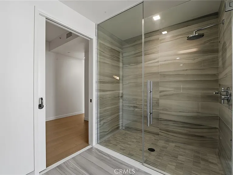 1050 S Grand Ave #708 — Photo 21