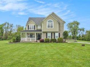 7650 Fox Trace Rd, Dexter, MI 48130