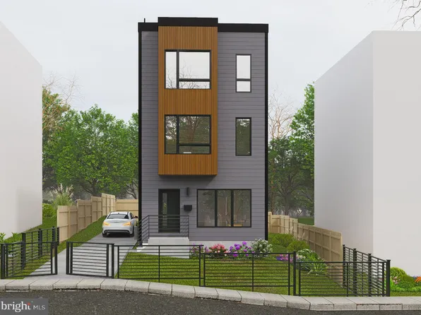 5050 B St SE, Washington, DC 20019