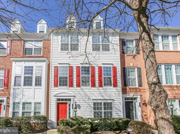 14860 Potomac Branch Dr, Woodbridge, VA 22191