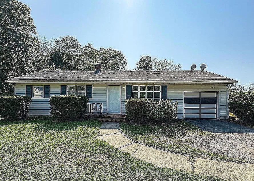 1st image of 681 Aldrich Rd
