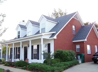 136 Spencer Way, Deatsville, AL 36022