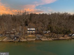 646 Old Dam Rd, Front Royal, VA 22630