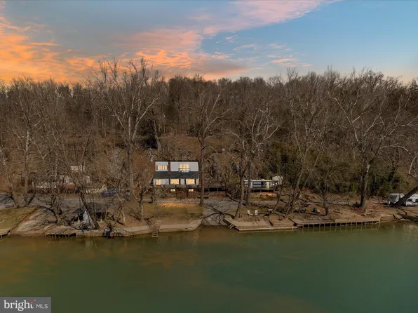 646 Old Dam Rd, Front Royal, VA 22630